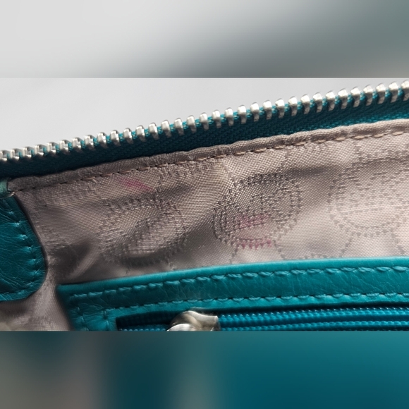 Michael Kors Large Fallon Leather Aqua Turquoise Silver Zip Clutch Wristlet - Picture 11 of 16